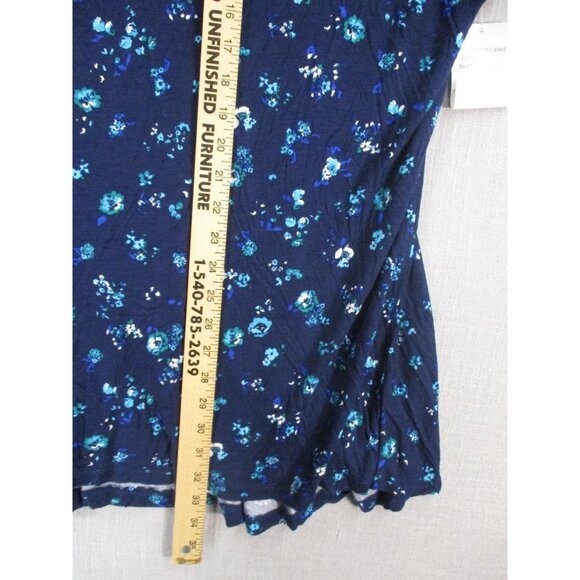 Chelsea Studio Womens Plus Size Floral Print Scoop Neck Top 2X 100% Rayon Blue - Picture 6 of 9